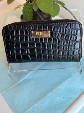 BCBG Black Leather Zip-Around Card Wallet with Gold Hardware